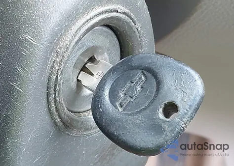 2006 Chevrolet Hhr Lt из США, поврежденный, VIN 3GNDA23P76S623188